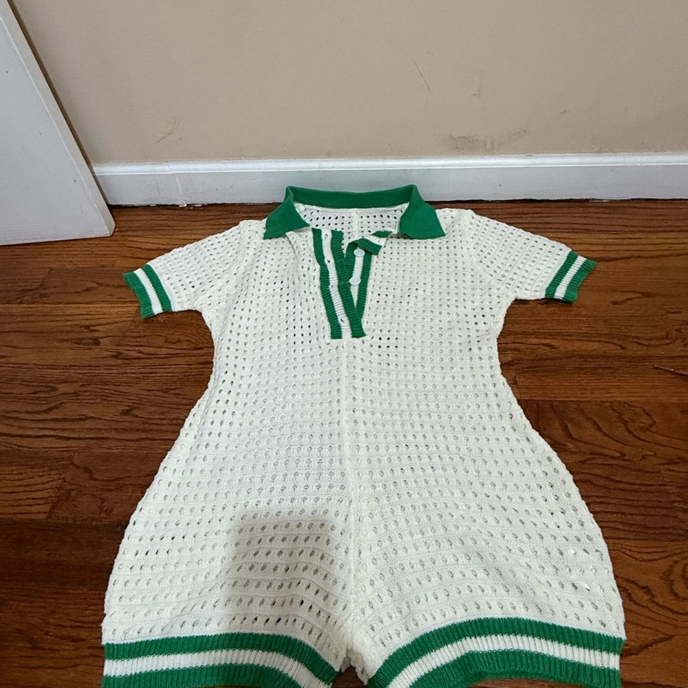 SHEIN Green and White Bodysuit with Textured Knit